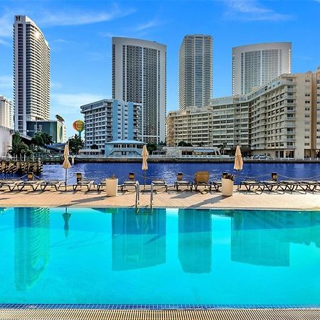Mvr Apartments At Beachwalk Resort شاطئ هالانديل المظهر الخارجي الصورة