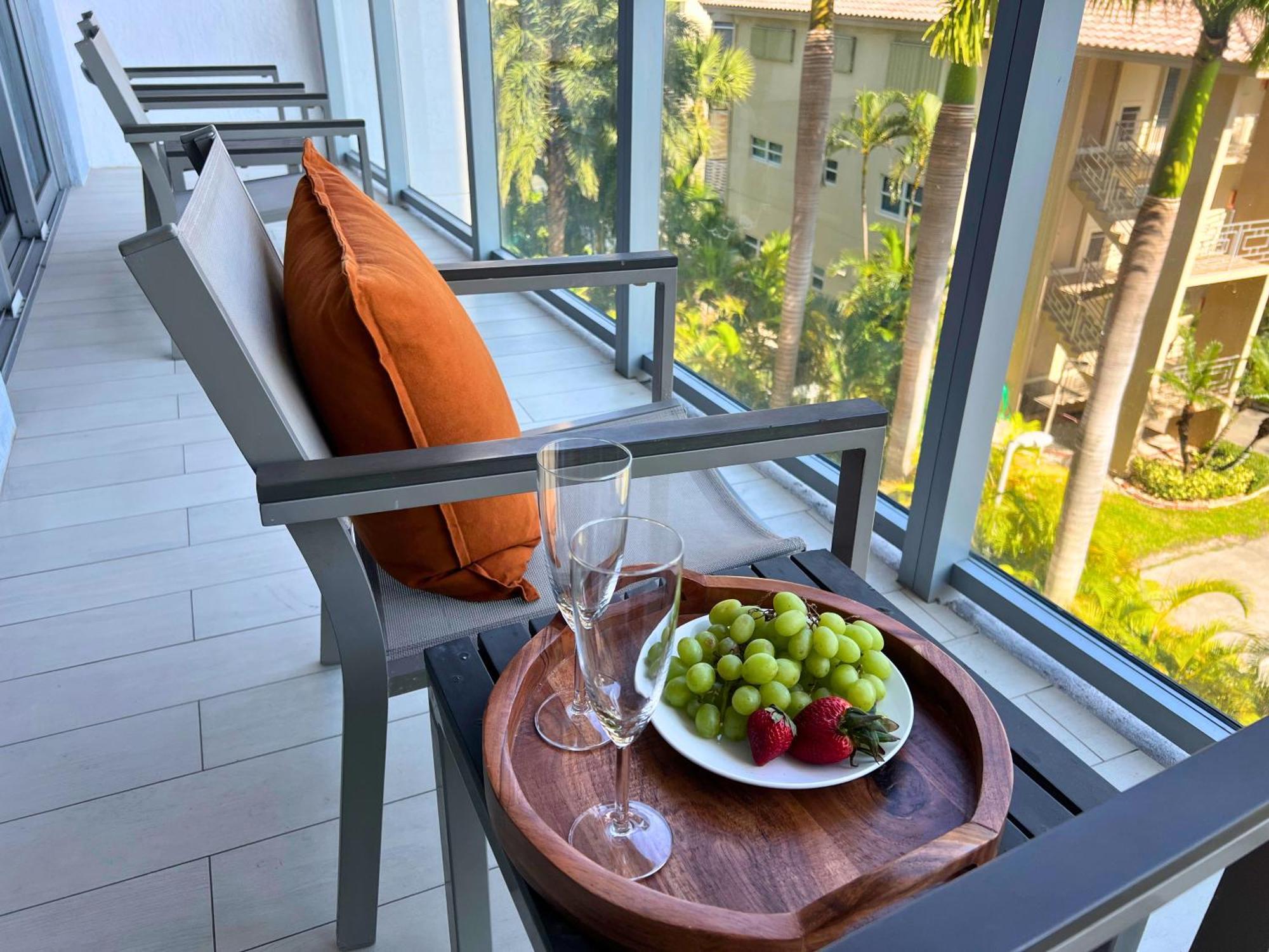 Mvr Apartments At Beachwalk Resort شاطئ هالانديل المظهر الخارجي الصورة