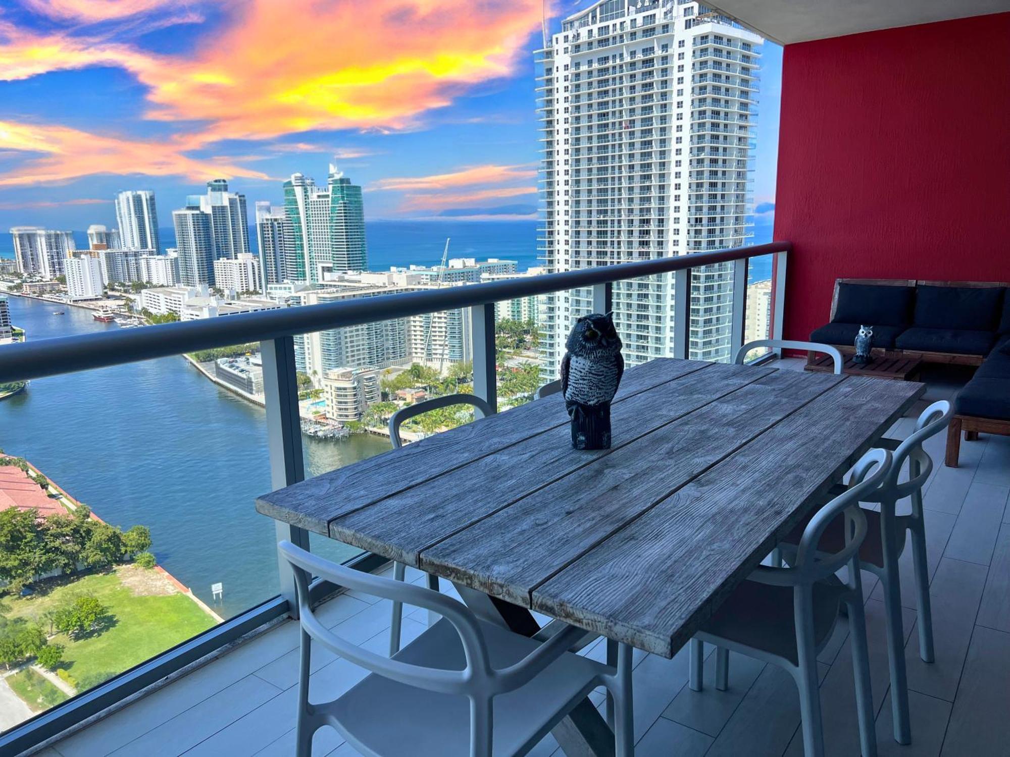 Mvr Apartments At Beachwalk Resort شاطئ هالانديل المظهر الخارجي الصورة