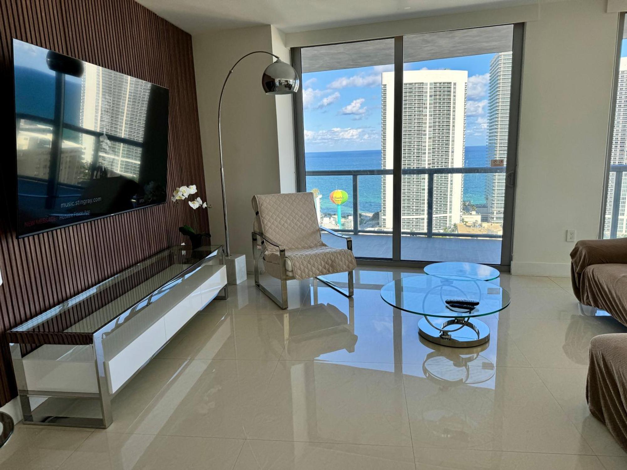 Mvr Apartments At Beachwalk Resort شاطئ هالانديل المظهر الخارجي الصورة