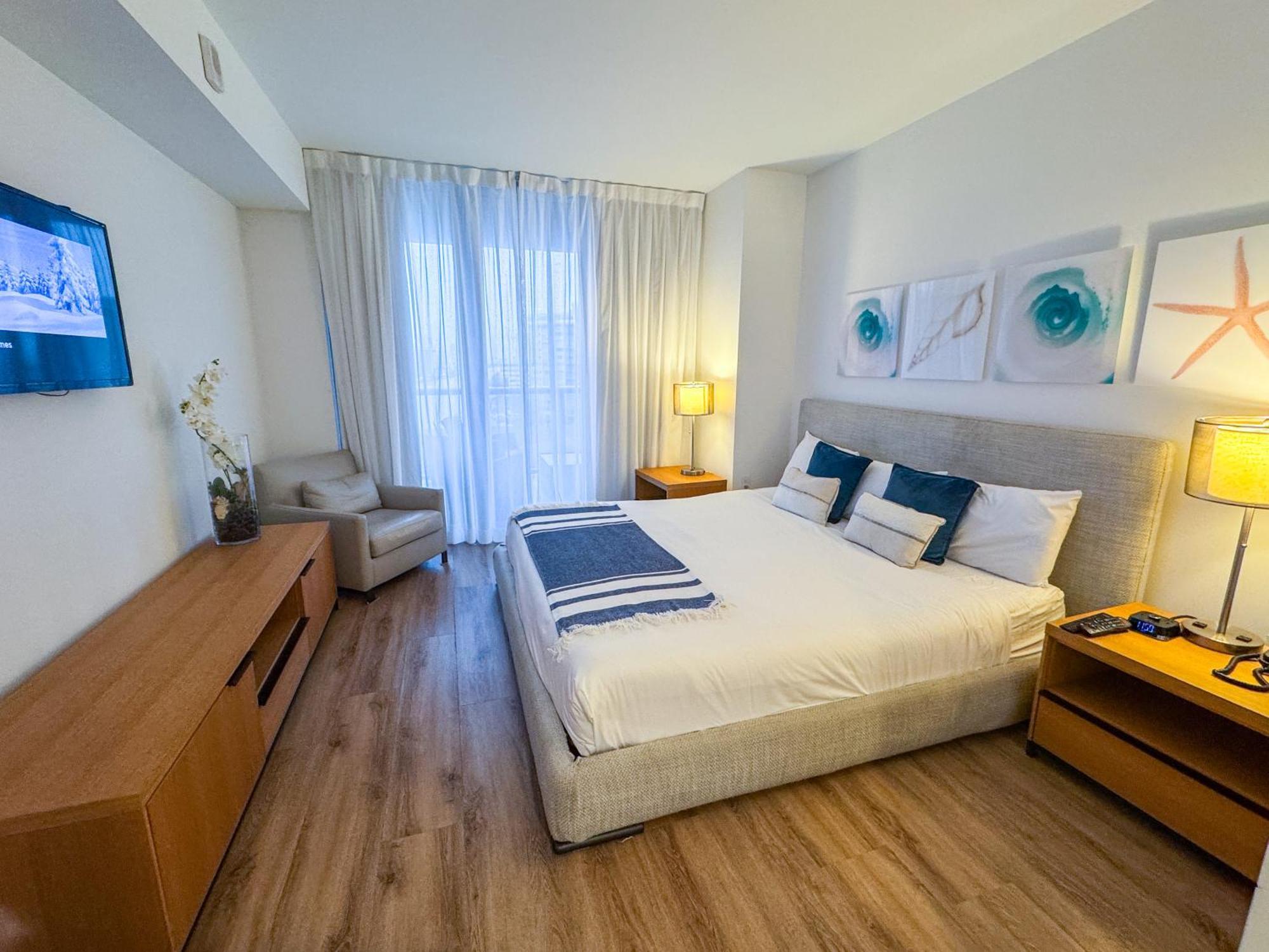 Mvr Apartments At Beachwalk Resort شاطئ هالانديل المظهر الخارجي الصورة